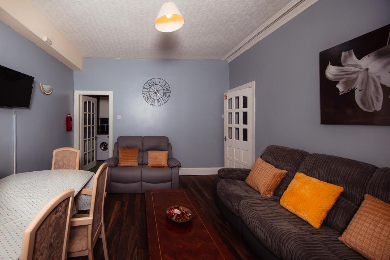 Super Central 4Bedroom Apartment At The Meadows Edinburgh Exterior photo